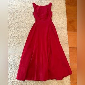 Elegant Red Sleeveless Dress